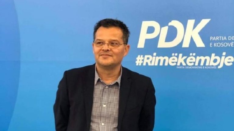 ‘E bllokuar e vetmuar’, Gecaj: Koha me i dal zot Kosovës – Bedri Hamza është njeriu