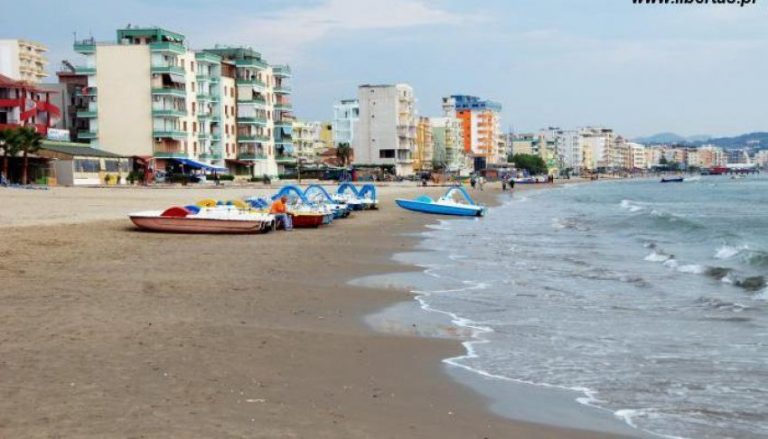 Pas liberalizimit të vizave, turistët nga Kosova braktisin bregdetin e Durrësit