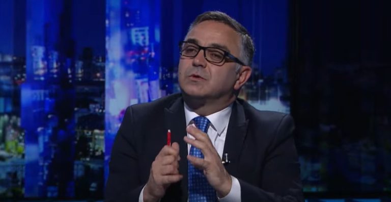 Tahiri: Avdullah Hotit ia hajsha gjysmën e senduiçit