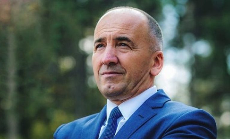 Muhaxheri: LVV dhe PDK janë marrë vesh për datën e zgjedhjeve, më së largu më 7 korrik