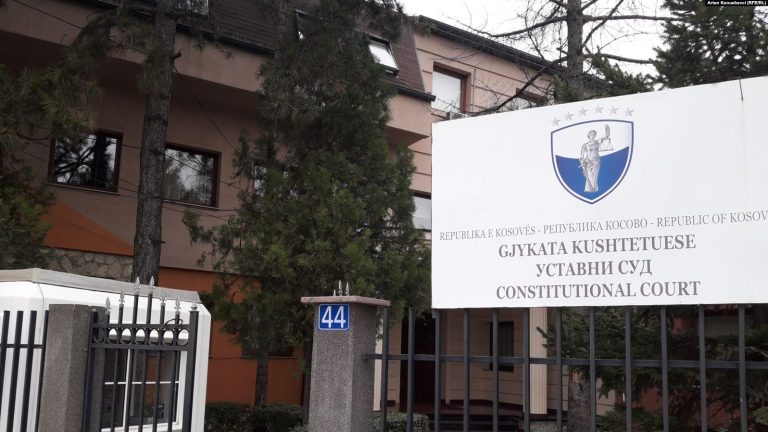 Ligji për pagën minimale, Gjykata Kushtetuese i jep të drejtë qeverisë