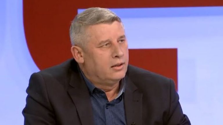 Selimi: Adem Jashari ka pasur fjalë të mira për të gjithë, edhe për Rugovën