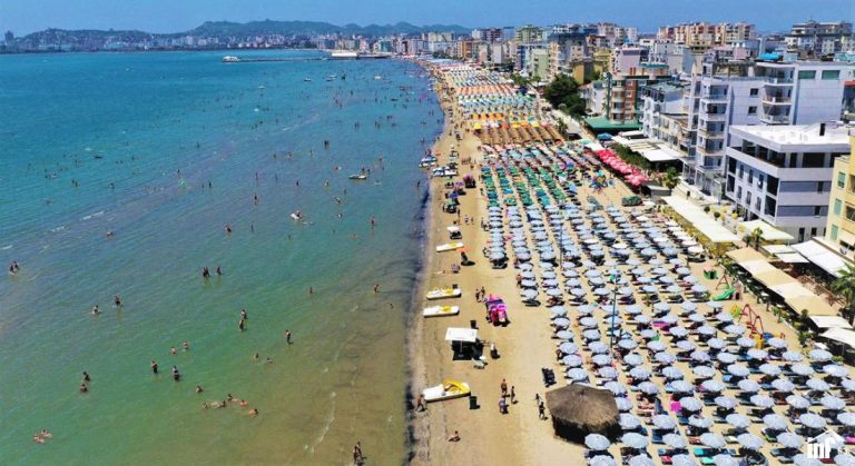 E rëndë: Mbytet 20-vjeçari në Durrës, kishte humbur kontaktet me familjarët dy ditë më parë
