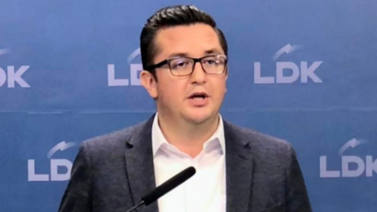 Mustafa: Kur Qeveria e quan Kosovën ‘projekt të përkohshëm’, s’është çudi që kështu na trajton edhe BE