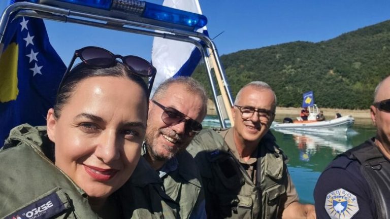 Vizita te liqeni i Ujmanit, Pacolli: S’po bëjmë filma, na pëlqen ta vizitojmë
