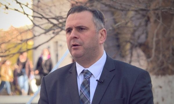 Deputeti i VV’së Mefail Bajqinovci e ka ndarë mendjen: Populli ka vendosur t’i besojë vetëm Kryeministrit Kurti
