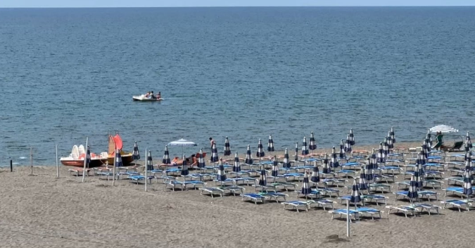 Vdes një kosovar në Velipojë, pësoi arrest kardiak sapo u fut në det