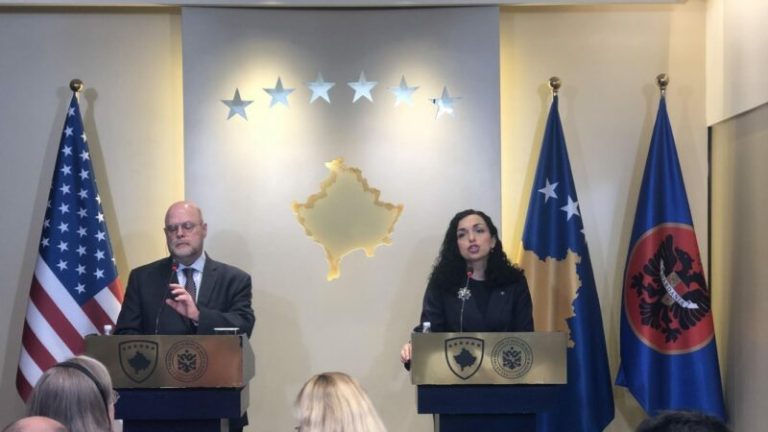 Hovenier e përsërit: Po përballemi me sfida me Qeverinë, përkushtimi ndaj popullit të Kosovës mbetet i hekurt