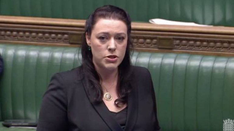Kearns: Të ndëshkosh Kosovën për hapjen e një ure duke injoruar Banjskën është padrejtësi – nevojë për reforma urgjente