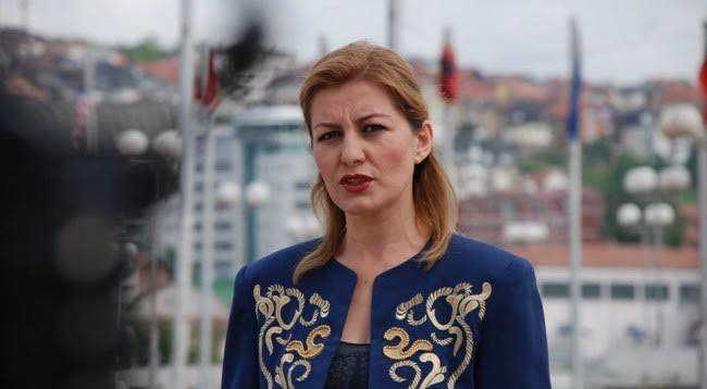 “Dështim diplomatik për Kosovën”, Lama: Pse Qeveria nuk e hapi urën e Ibrit menjëherë pasi erdhi në pushtet