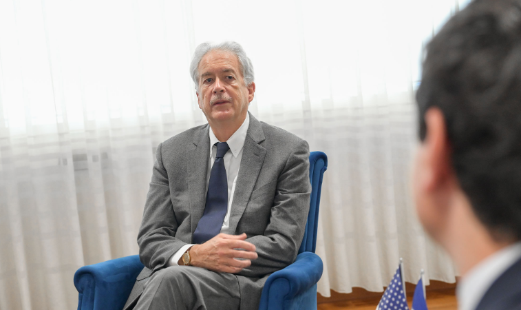 Kurti: Vizita e Burns dëshmon bashkëpunimin e ngushtë ndërmjet institucioneve tona dhe Komunitetit të Inteligjencës