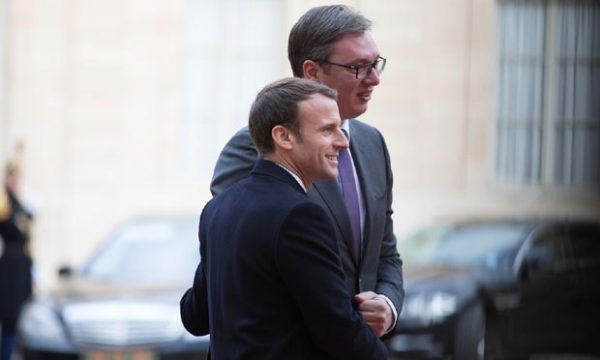 Serbia nënshkruan marrëveshje për blerjen e avionëve të sofistikuar francezë, Rafale