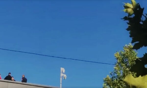 RTK: Pjesëtarë të KFOR dhe EULEX vendosen në objektet afër Urës së Ibrit