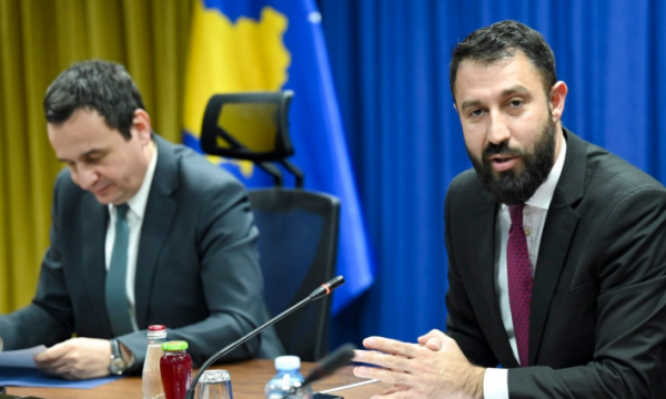 Ura e Ibrit, Hovenier paralajmëroi se po rrezikohen amerikanët, Ministri i Kurtit: Ata janë ushtarët më të dashur, po koordinohemi