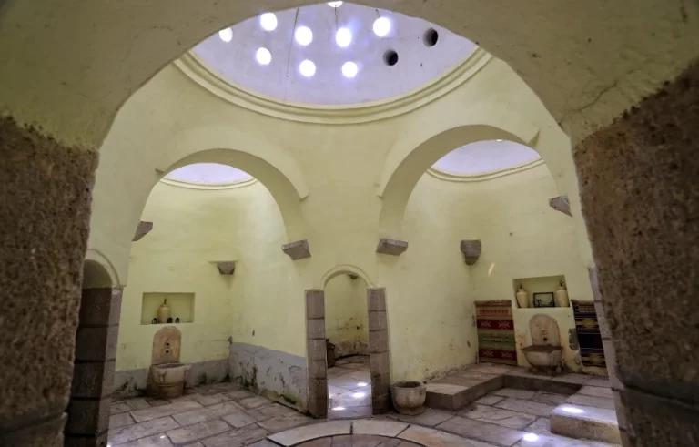 Hamami i Mitrovicës në shitje për 1.6 milionë euro, shteti s’di gjë