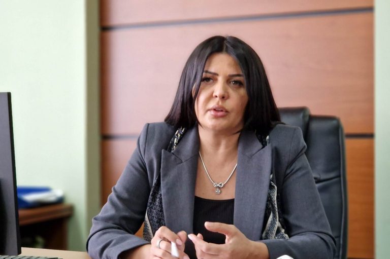 Krasniqi: Deputetë të GUXO dhe të VV’së po kërkojnë me ardhë në LDK