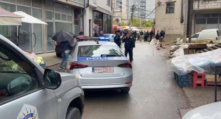 Gjashtë plumba u shkrepën në drejtim të 40-vjeçarit që u plagos sot në Mitrovicë, po trajtohet në QKUK