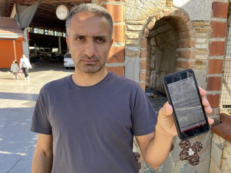 Turqi: Banka ia transferoi gabim mbi 6 milionë euro, burri i ktheu se është ‘haram’