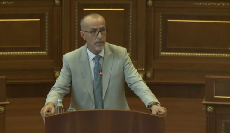 Haxhiu: S’ka bukë pasi ka hajni, kjo qeveri kanë vjedhur edhe në pasul edhe në ushqim të ushtarëve
