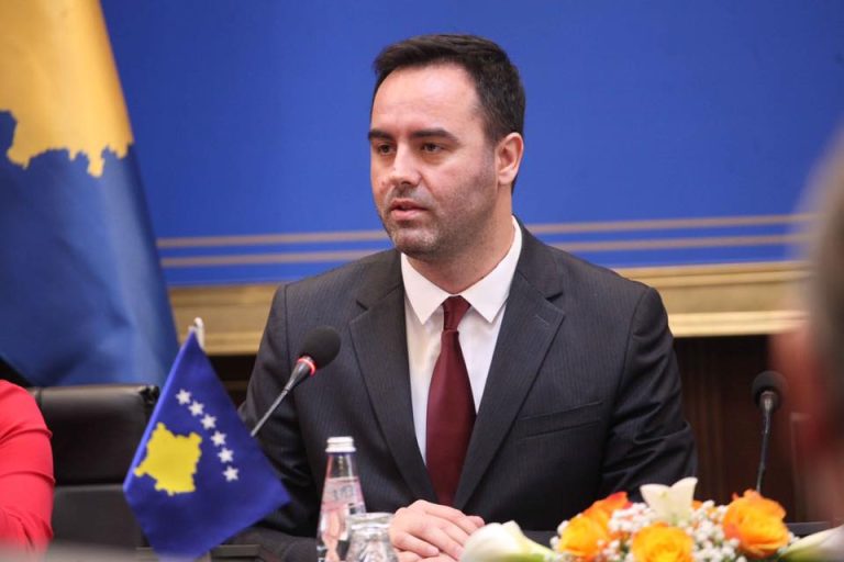 Konjufca kritikon BE-në për Asociacionin: S’mund të trajtojnë Kosovën si jo-shtet