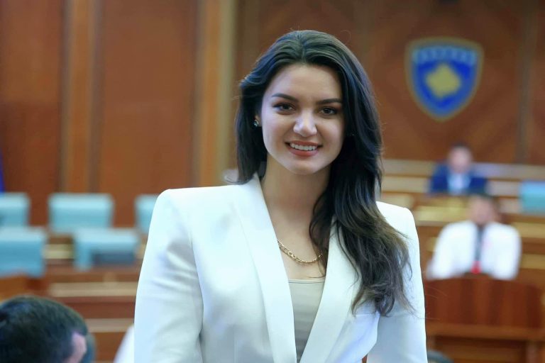 Statovci: Kushtetuesja mund të konsiderohet mbretëri me të drejtë vetoje – jam per t’ia respektuar aktgjykimin