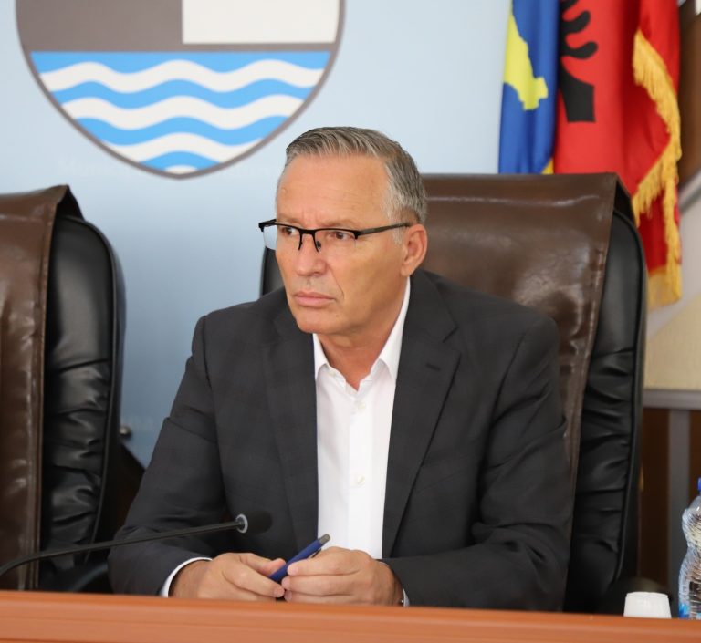 Bedri Hamza, Gazmend Muhaxheri dhe Imri Ahmeti heqin dorë nga mandati i deputetit, qe kush i zëvendëson