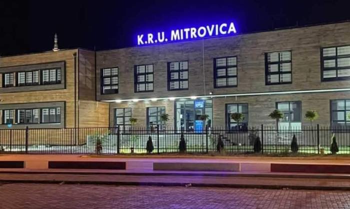 KRU “Mitrovica” heq reduktimet e ujit, por kërkon që ai të mos pihet deri në njoftimin e IKShPK-së