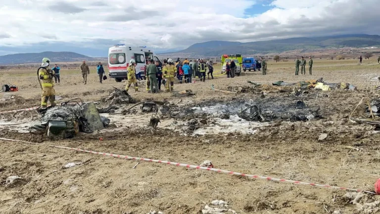 Fatkeqësi në Turqi: Përplasen dy helikopterë ushtarakë, kishte ushtarë të FSK-së në atë kazermë