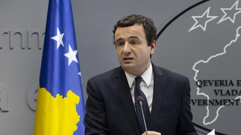 “Reuters” citon dy sondazhe: Vetëvendosja ka rënë në rreth 40%