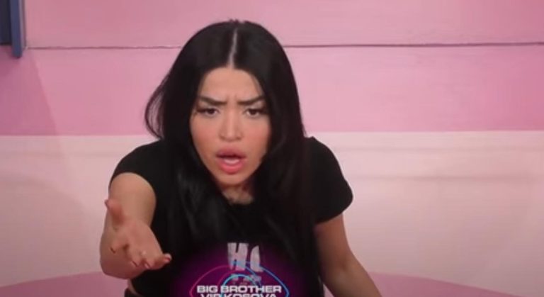 “Kush është kjo, çka bën kjo”, Anisa nuk e njeh Nexhmije Pagarushën, thotë se është aktore