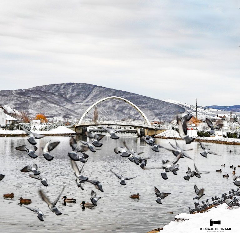 Paralajmëron Instituti Hidrometeorologjik i Kosovës: Të dielën borë në Kosovë
