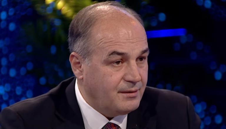 Hoxhaj: Nuk shohim mundësi bashkëpunimi me Vetëvendosjen