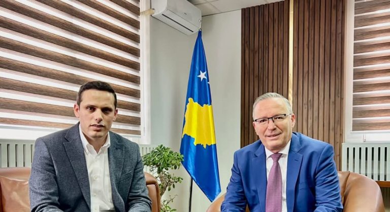 Gruda i PDK-së: Qytetarët kërkuan qeveri të re, Bedri Hamza është kryeministri i duhur për Kosovën