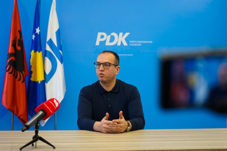 Gjoshi: Sot u konfirmua se Kurti është palaço politik, më shumë ka folur kundër aleatëve se sa ka punuar për qytetarët