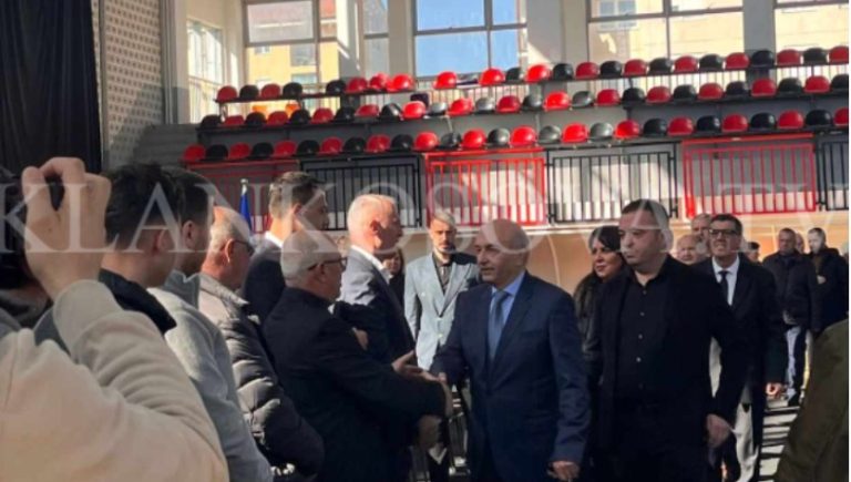 Isa Mustafa dhe Lufti Hazri shkojnë për ngushëllim te familja Thaçi