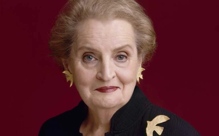 Përvjetori i vdekjes së Albright, Ambasada Amerikane: Shpëtoi jetë të panumërta, progresi i Kosovës, homazh i vazhdueshëm ndaj trashëgimisë së saj