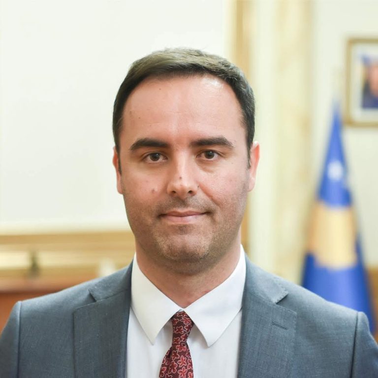 Ramadani: Konjufca drejt rikandidimit për kryeparlamentar – mund të rikthehet edhe si U.D. president