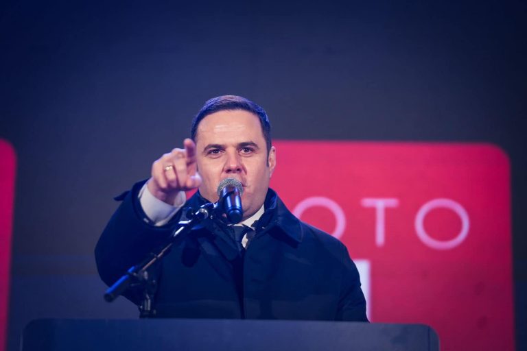 “JO”: Abdixhiku refuzon përfundimisht Kurtin – propozon “Qeveri tranzicionale”