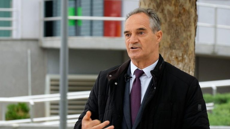 Nait Hasani: Kurti u zotua se do ta vizitonte në Hagë, Thaçi pranoi vizitën e tij, por në fund Albini më mashtroi dhe nuk do ta ketë kurrë votën time