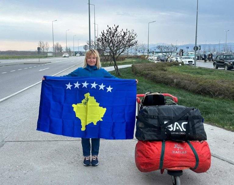 Uta Ibrahimi, alpinistja kosovare që prek historinë: Ngjiti 14 majat më të larta të botës