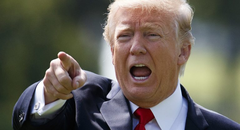 Trump thotë se kishte kërcënuar Serbinë me ndalje të tregtisë me SHBA-në pas rrezikut për luftë me Kosovën