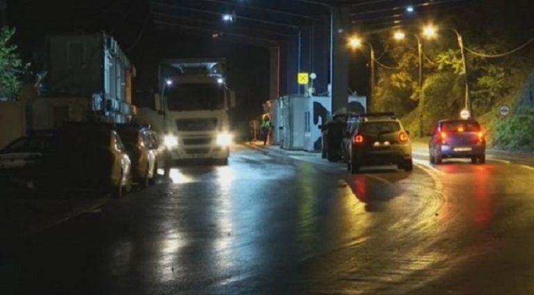 Serbët bllokojnë magjistralen Rashkë–Jarinë