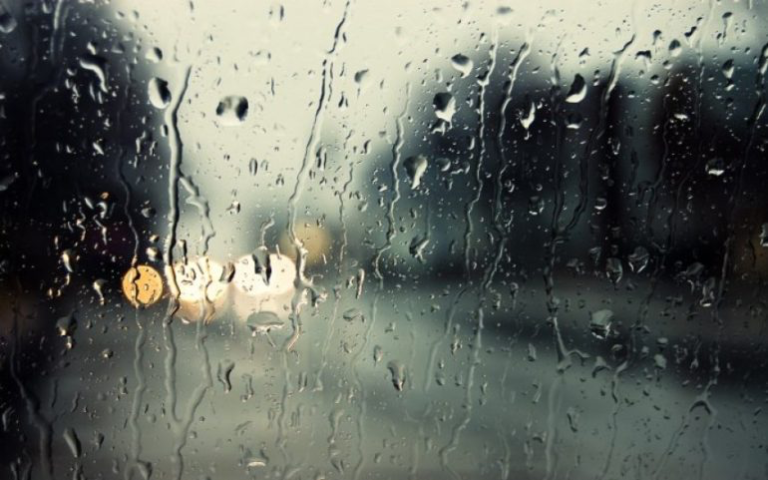 Moti për sot: Reshje shiu e rënie drastike e temperaturave në gjithë vendin