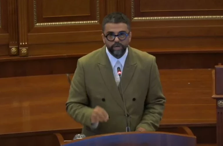 Behrami: PDK-ja, LDK-ja dhe AAK-ja e krijuan Republikën – VV-ja po mban peng shtetin