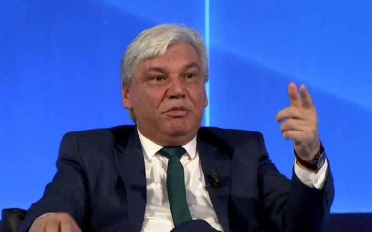 Dalin mesazhet, Kadri Kryeziu i propozon Vjosa Osmanit të shpallë gjendje të jashtëzakonshme