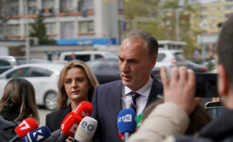 Limaj për takimin me Kurtin: Ia kemi zgjatur dorën për të krijuar shumicën në Kuvend