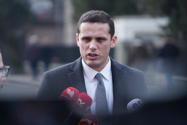Gruda: Dehari ia ka borxh popullit një kërkim-falje – VV-ja duhet të ketë përgjegjësi politike