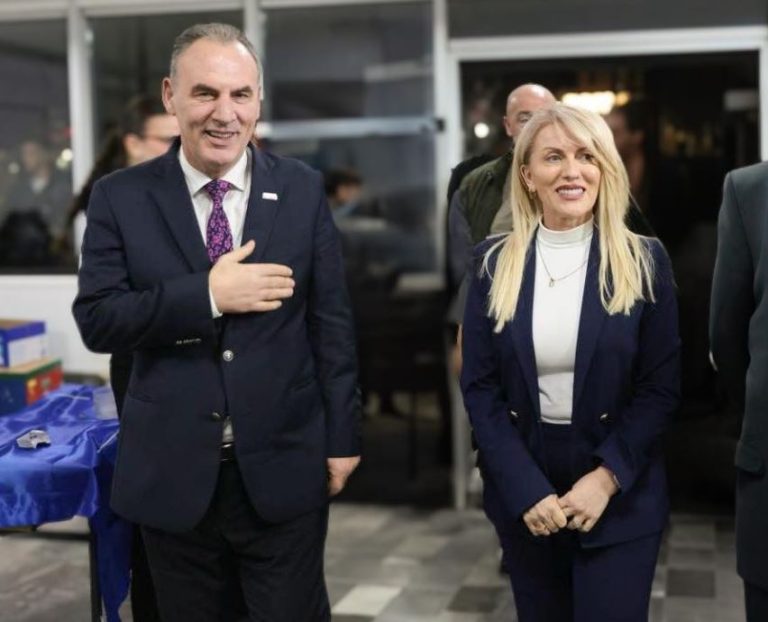 Izmaku i përgjigjet LVV-së: Limaj liderë i përshtatshëm për kryeparlamentar