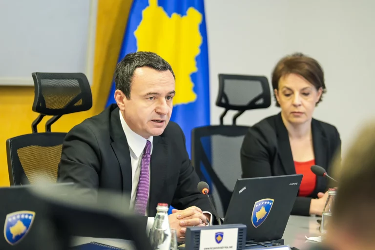 Gërvalla e lidh ngërçin me Byronë për Konfiskimin e Pasurisë: Qeveria Kurti 3 do ta implementojë