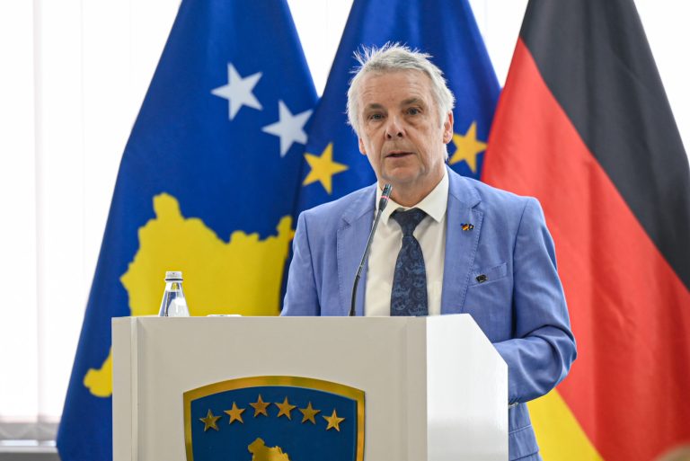 Kriza politike, ambasadori gjerman-Vetëvendosjes: Ndoshta ka ardhur koha të ndërrohet ekipi